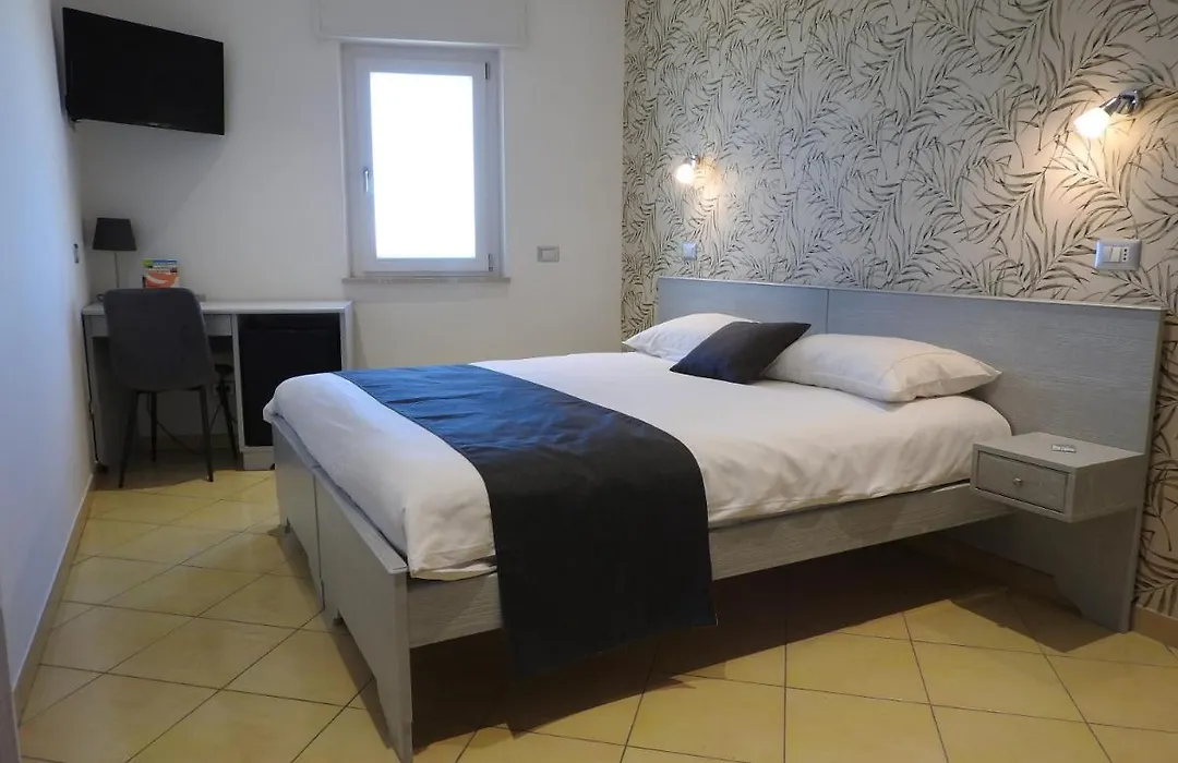 Hotel Corallo Circeo-1